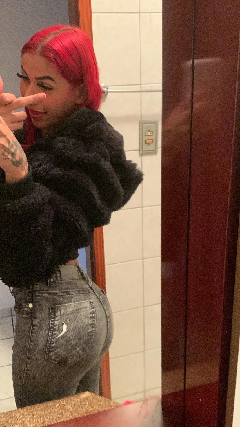 Foto 4 de Yara barbosa