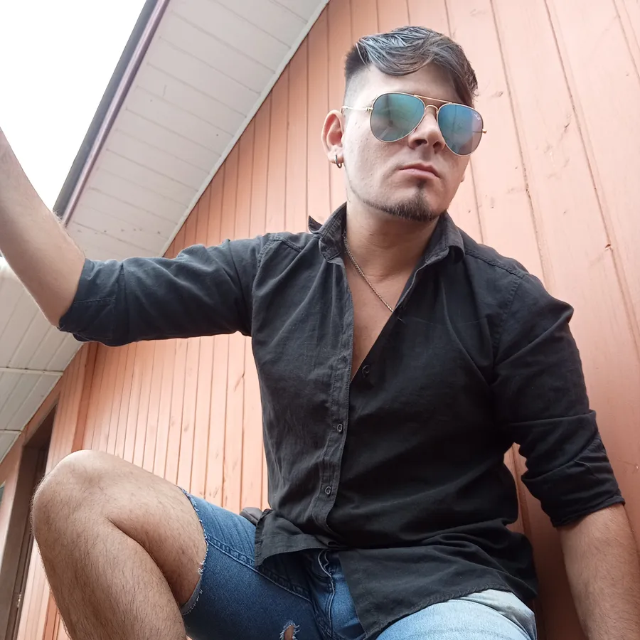 Foto 1 de Nicoteen21